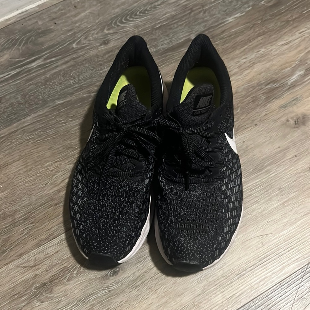 Ladies Nike Zoom Pegasus 35, great condition